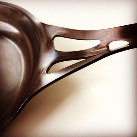 AUS-ION 10.24" Seamless Iron Skillet