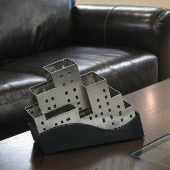 Manhattan 2050 Multipurpose holder